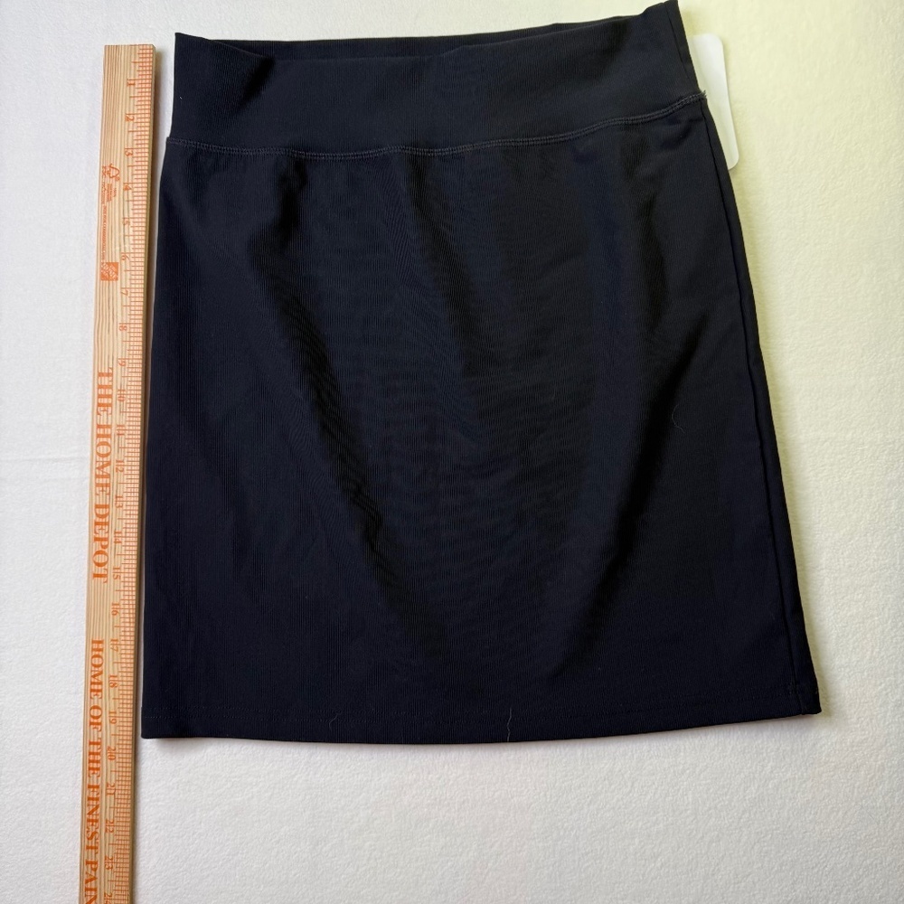 NEW 3155 Zyia black reve A-line skirt size L NWT - Picture 2 of 6